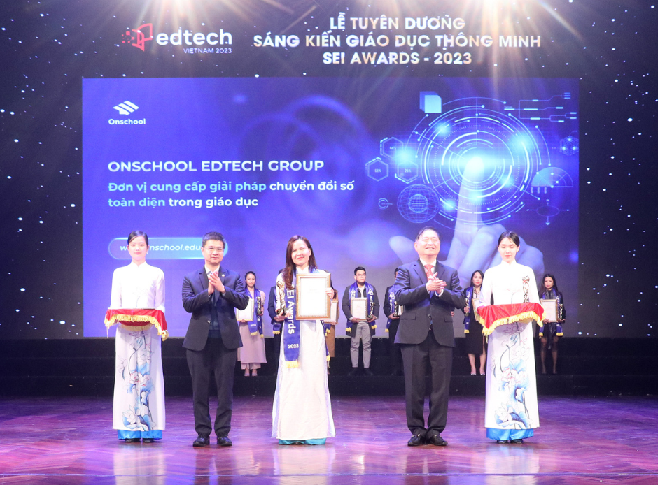 Onschool nhận giải thưởng “Ảnh hưởng giáo dục của năm - Impact Awards” tại Lễ tuyên dương Sáng kiến giáo dục thông minh - SEI Awards 2023.